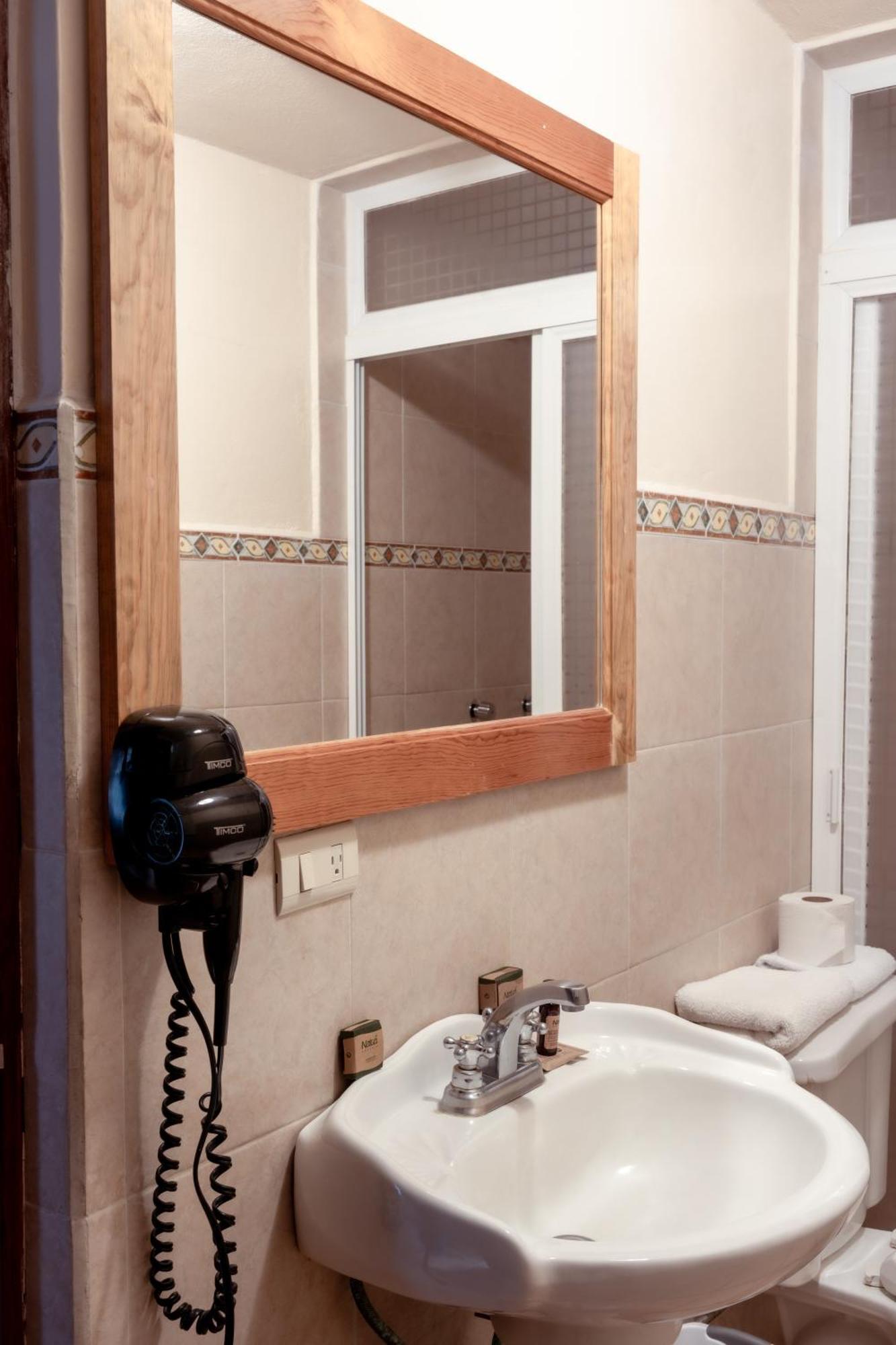 Hotel La Casona Jilotepec de Abasolo ภายนอก รูปภาพ