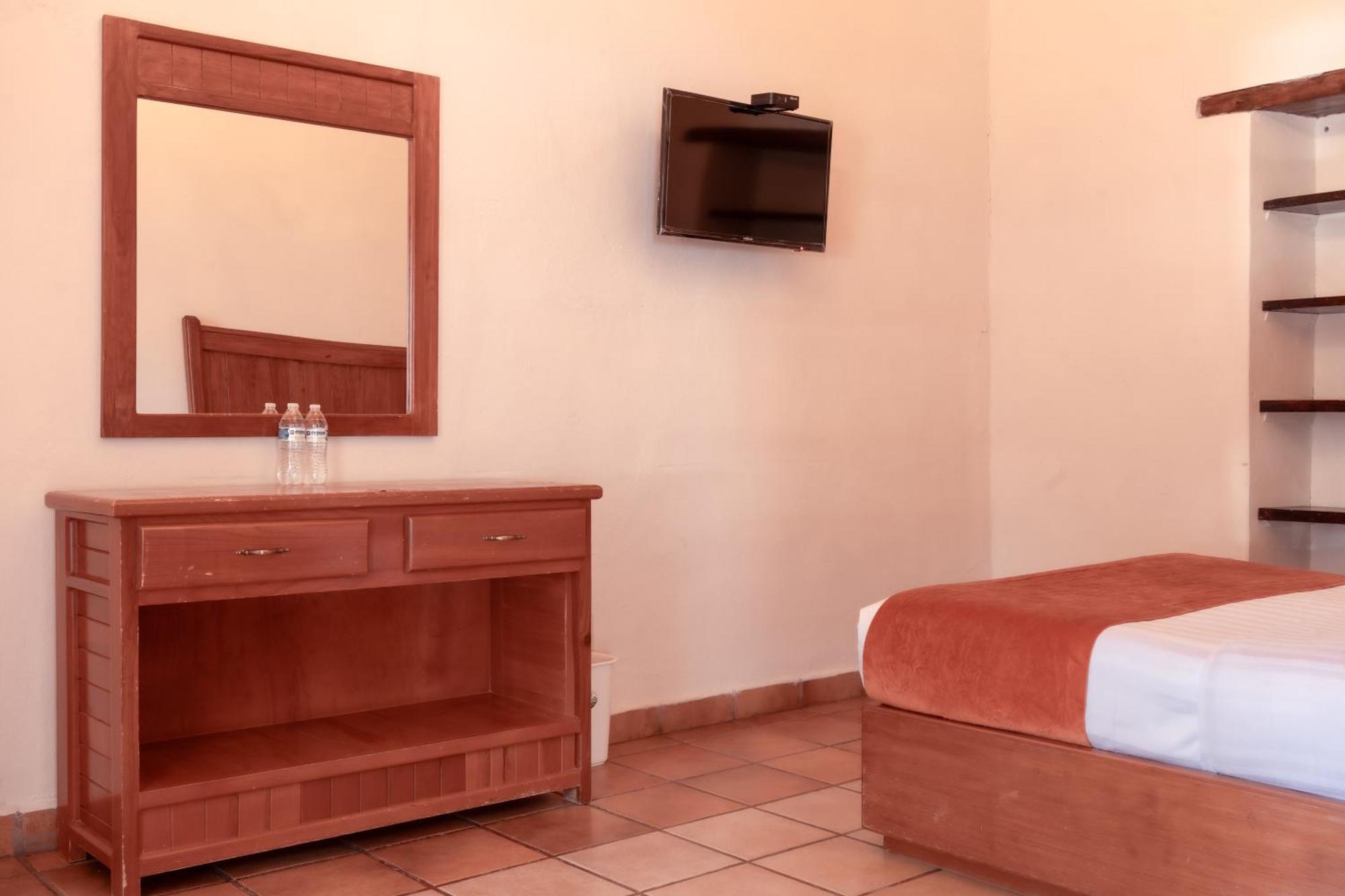Hotel La Casona Jilotepec de Abasolo ภายนอก รูปภาพ